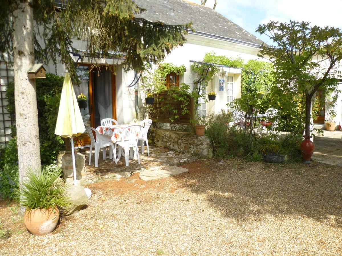 Appartement La Brazonnerie à Chènehutte-les-Tuffeaux Extérieur photo